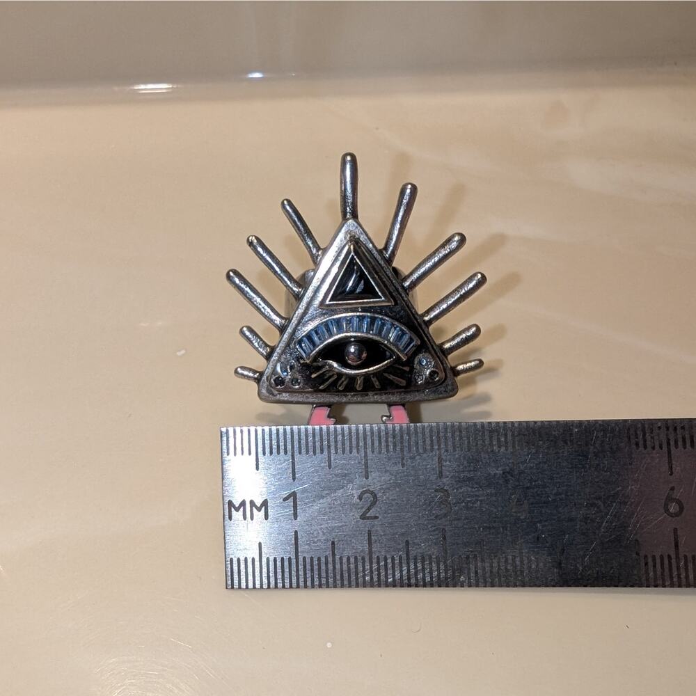 COACH - Rare Pyramid Eye Ring 7.5 - Picture 10 of 11